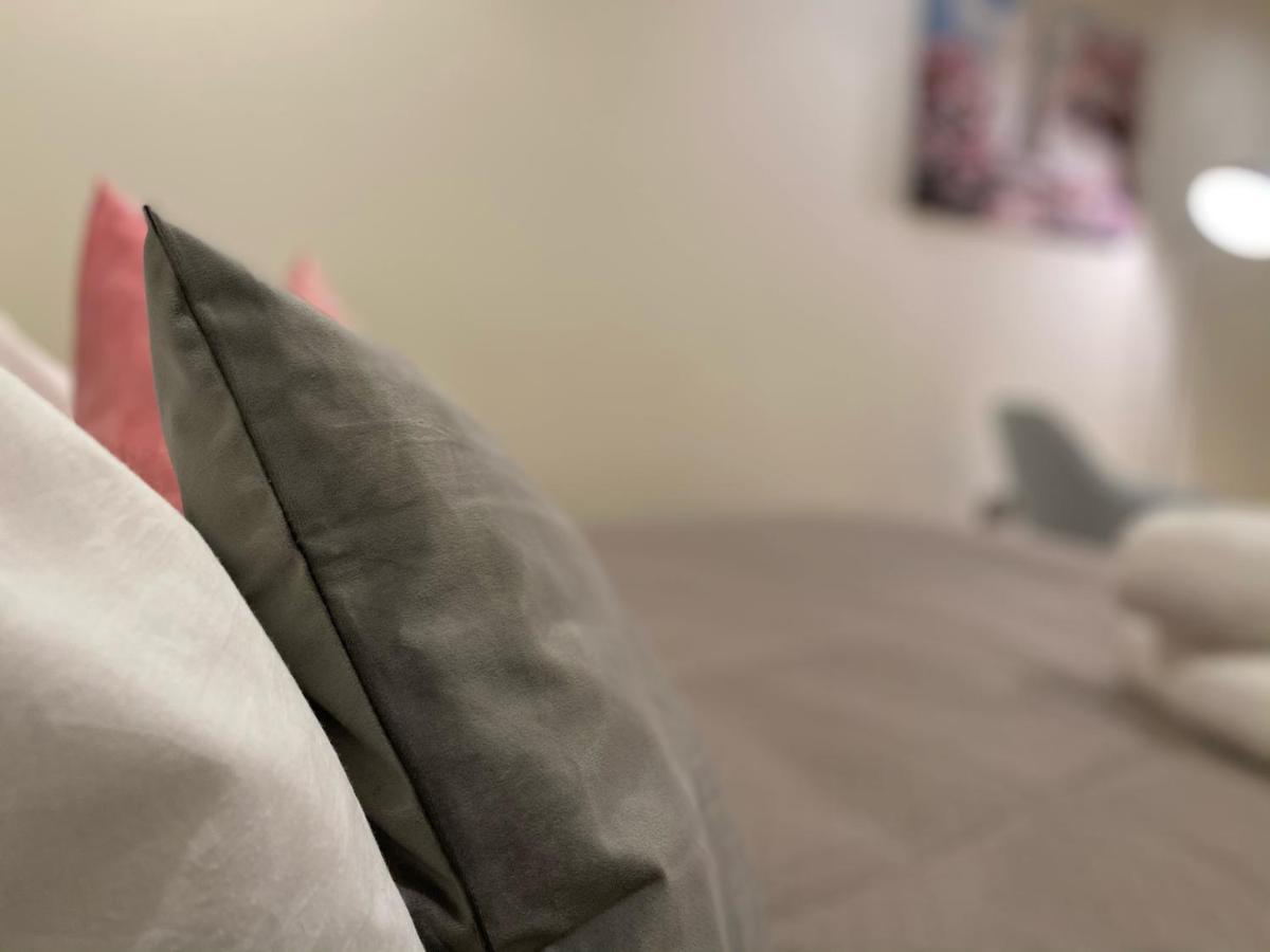 Amazing 2 Bed 2 Bath Private Apartment ワトフォード エクステリア 写真